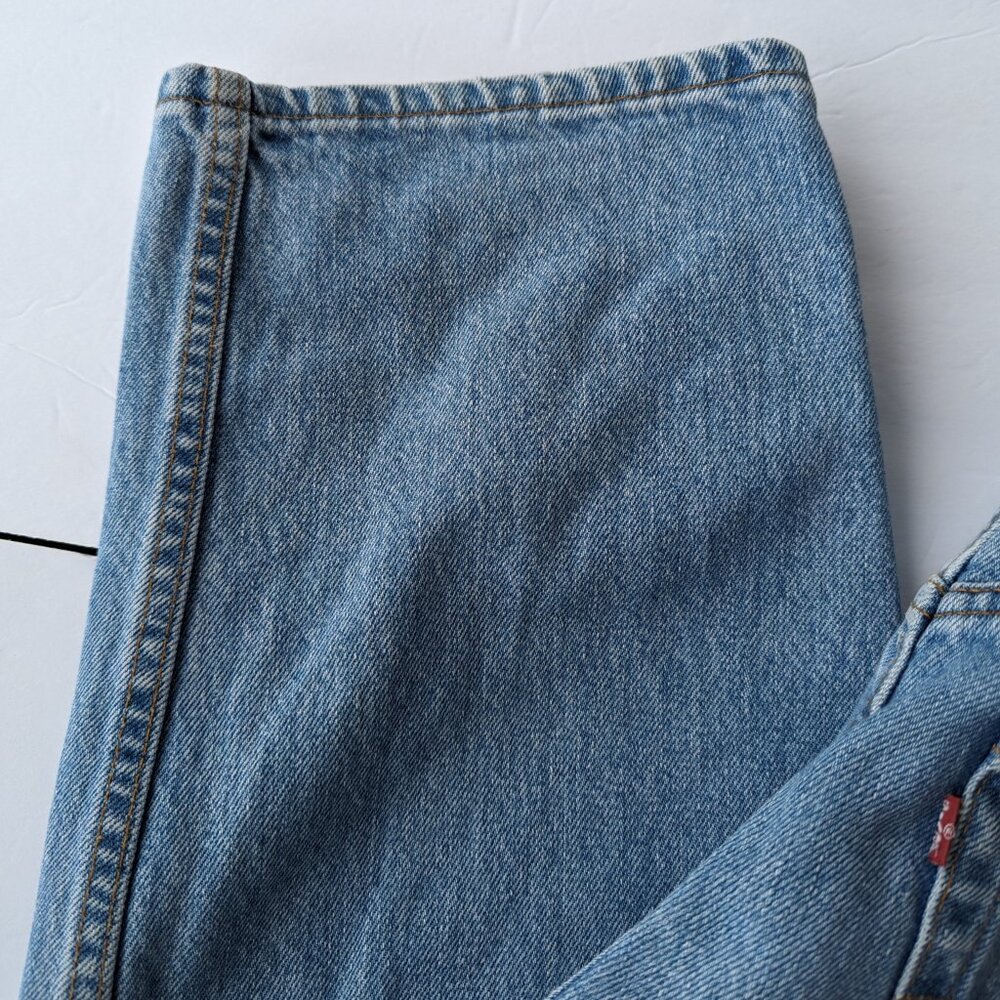 Men's 550 Levi Strauss & Co Blue Jeans Denim 38 x 30 - Picture 3 of 16